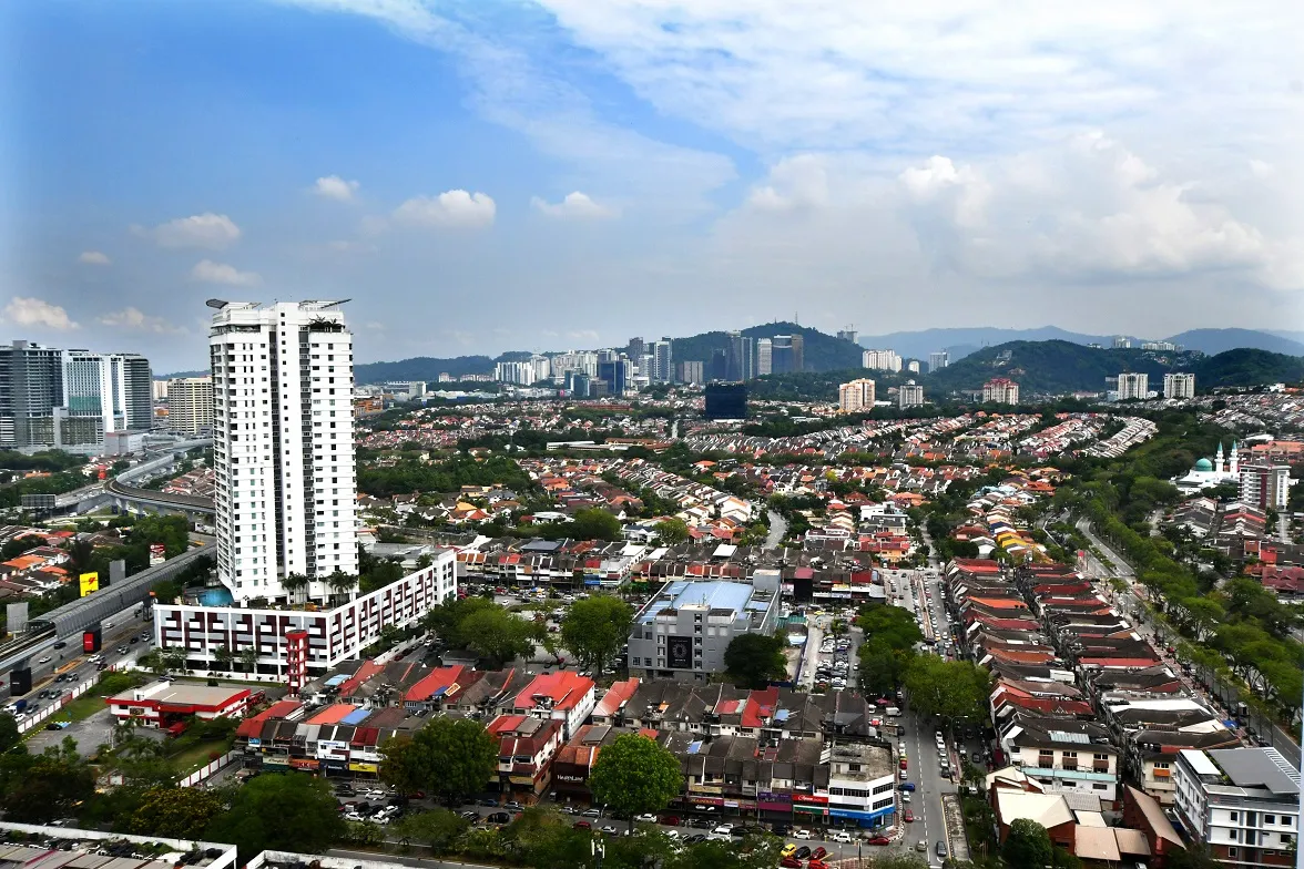 malaysia housing