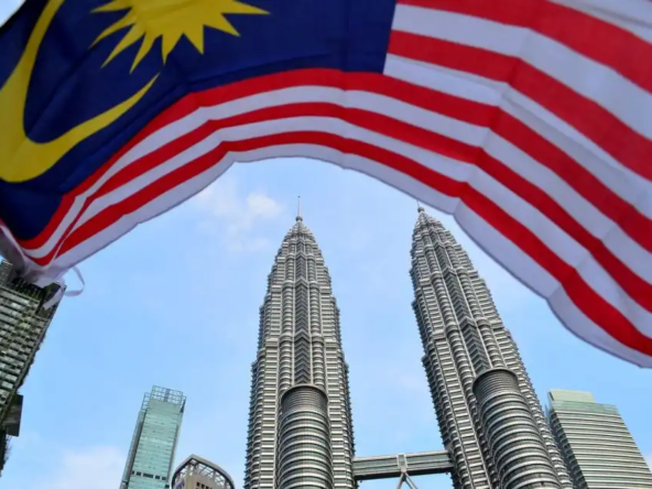 klcc malaysia flag