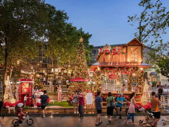 DesarParkCity SeasonalLights